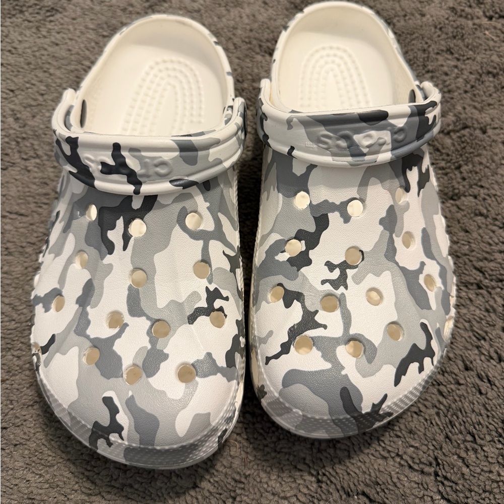 Camo Crocs size 8 women